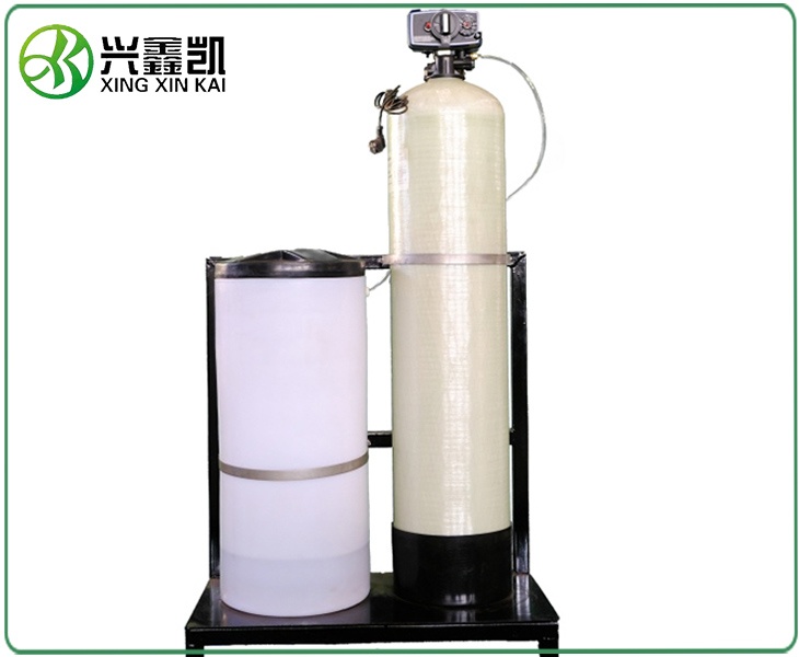 全自動(dòng)軟水器